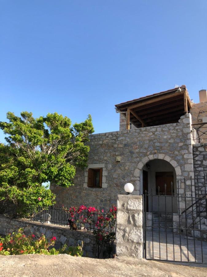 ÁlikaKamares Stone House 5公寓 外观 照片